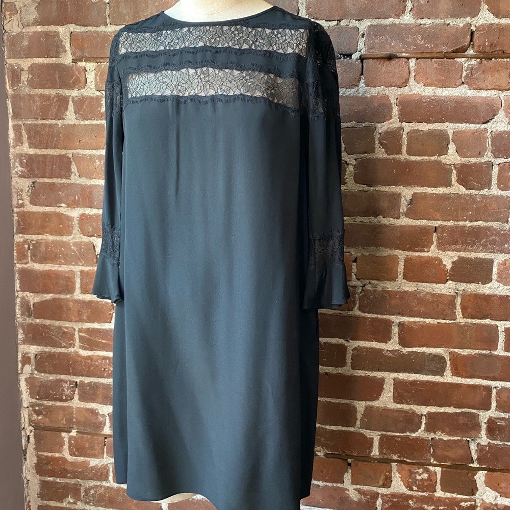 Rebecca Taylor silk short cocktail dress with lace inserts. Size 2
